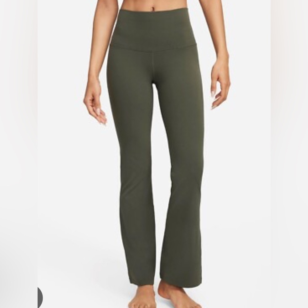 3X - Nike Dri-Fit Yoga Pants